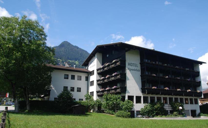 Hotel Alpenblick Schlitters Zewnętrze zdjęcie